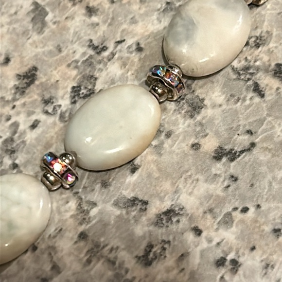 Pale Blue Stone w Bunny charm Bracelet - Picture 9 of 13